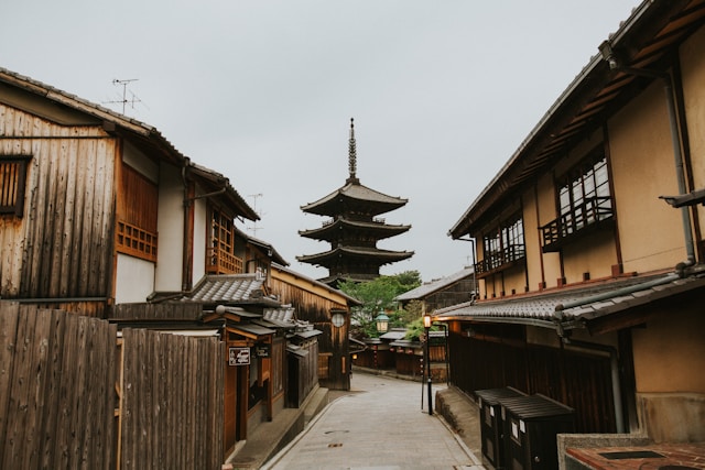 高中毕业和在读生想去日本留学的途径有哪些